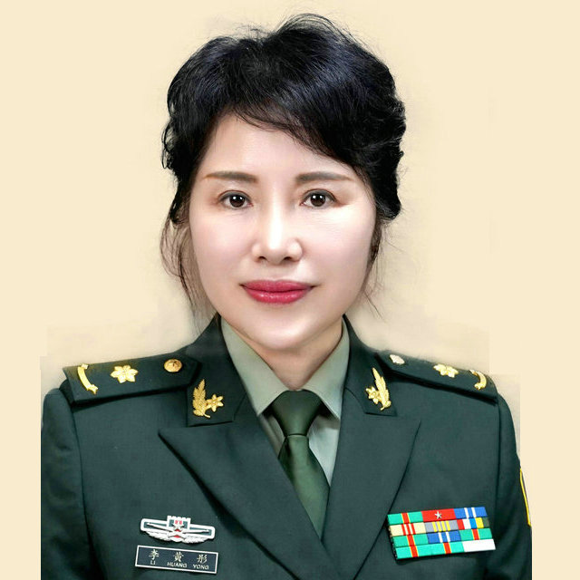 李黄彤